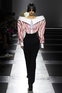 Viktor&Rolf Couture Fall 2022