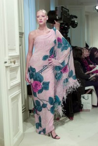 A model on the runway at the Hanae Mori Spring 2001 Couture show in Paris.