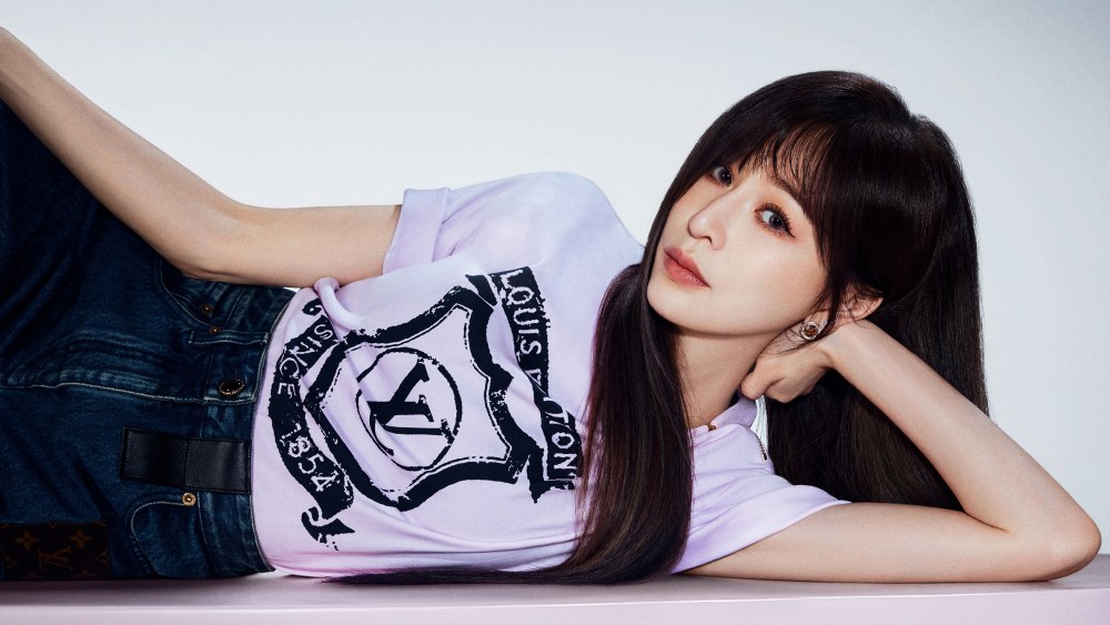 Taiwanese singer Cyndi Wang fronts the cover of InStyle China 2022 August issue, wearing Louis Vuitton