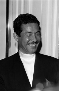 Issey Miyake attends an event at the Waldorf Astoria Hotel in New York City on November 1, 1987.