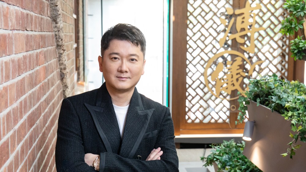 Jeffery Yau, founder and chief executive officer of Puyi Optical