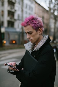 Street style at Milan Men's Fashion Week Fall 2022