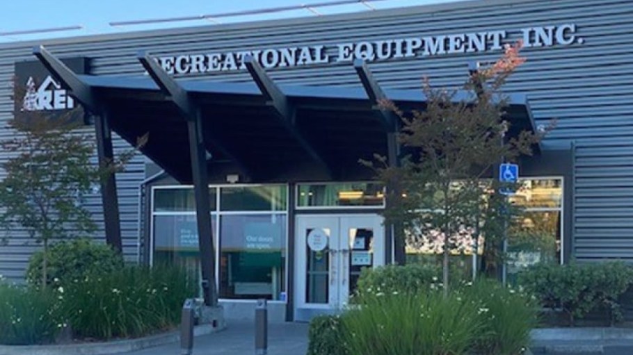 Workers at REI's Berkeley location voted to unionize this week.