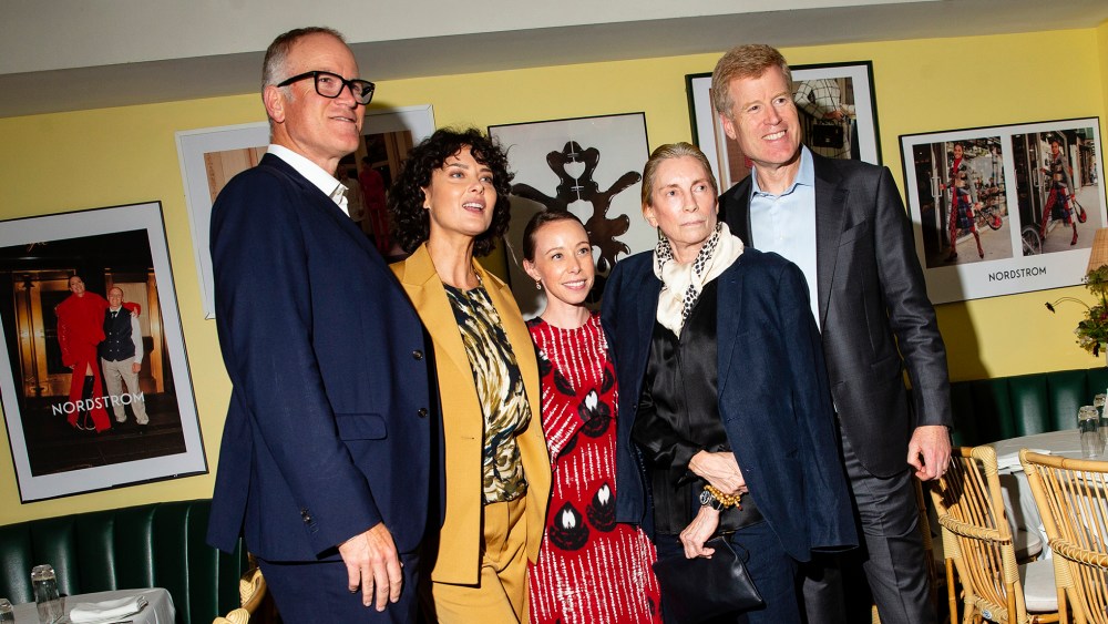 Pete Nordstrom, Shalom Harlow, Rickie De Sole, Tonne Goodman and Erik Nordstrom attend the Nordstrom NYFW Dinner hosted by Shalom Harlow, Tonne Goodman and Rickie De Sole at American Bar on September 7, 2022 in New York City. 