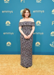 Venessa Bayer on the 2022 Emmy Awards red carpet.
