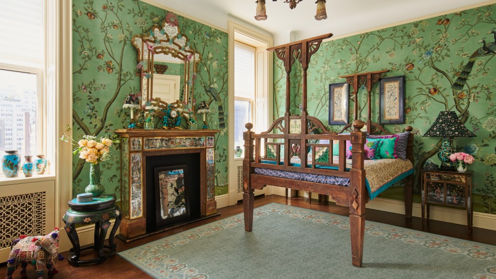 Anna Sui rugs from Ruggable.