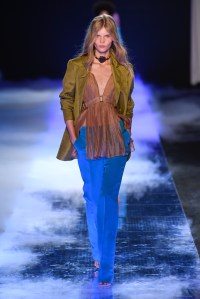 Alberta Ferretti RTW Spring 2023