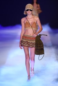Alberta Ferretti RTW Spring 2023