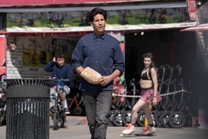 Jon Bernthal as Julian Kaye in AMERICAN GIGOLO, Pretty Baby. Photo Credit: Warrick Page/SHOWTIME.