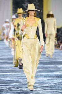 Balmain RTW Spring 2023