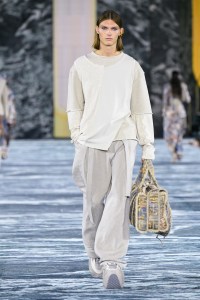 Balmain RTW Spring 2023
