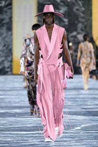 Balmain RTW Spring 2023