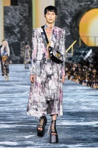 Balmain RTW Spring 2023