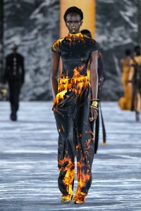 Balmain RTW Spring 2023