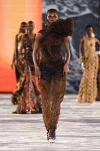Balmain RTW Spring 2023