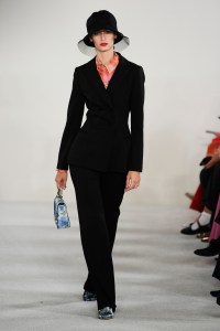 Carolina Herrera RTW Spring 2023