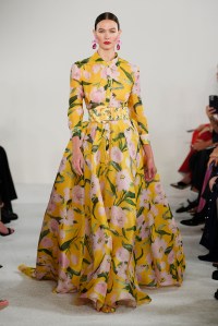 Carolina Herrera RTW Spring 2023