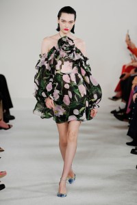 Carolina Herrera RTW Spring 2023