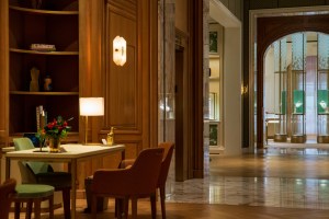 Inside the Renovated Cartier 5th Avenue Mansion