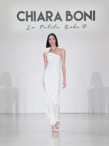 Chiara Boni La Petite Robe RTW Spring 2023
