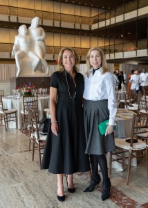 Heidi Holterbosch, Darcy Rigas