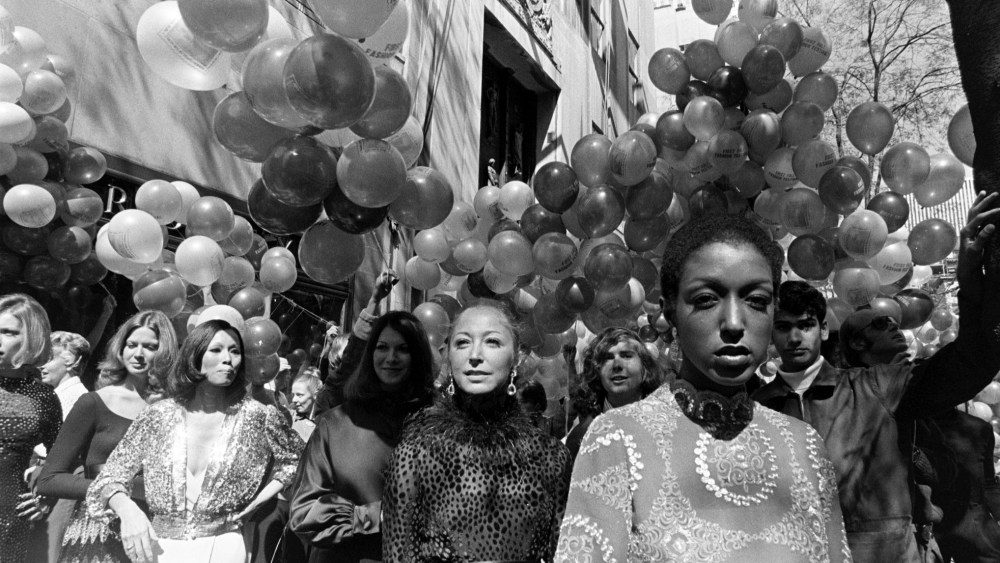 Model Billy Blaire with other models during the Fifth Avenue Fashion Fair, 1972.