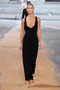 Gabriela Hearst RTW Spring 2023
