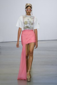 Giambattista Valli RTW Spring 2023