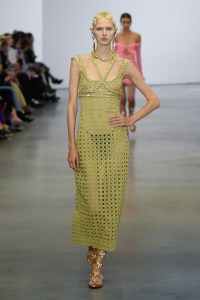 Giambattista Valli RTW Spring 2023
