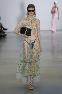 Giambattista Valli RTW Spring 2023