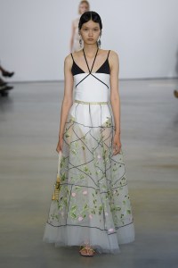Giambattista Valli RTW Spring 2023