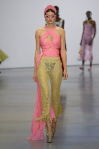 Giambattista Valli RTW Spring 2023