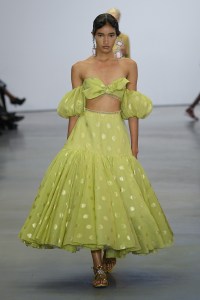 Giambattista Valli RTW Spring 2023