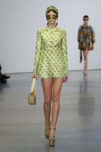Giambattista Valli RTW Spring 2023