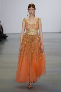 Giambattista Valli RTW Spring 2023