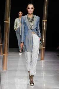 Giorgio Armani RTW Spring 2023