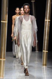 Giorgio Armani RTW Spring 2023