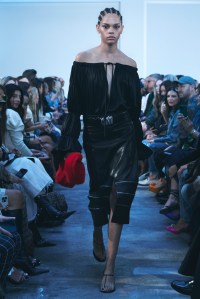 Khaite RTW Spring 2023