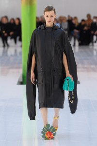 Loewe RTW Spring 2023