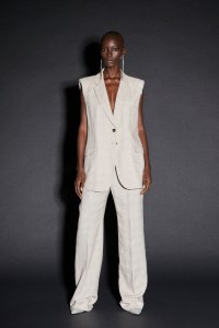 Lutz Huelle RTW Spring 2023