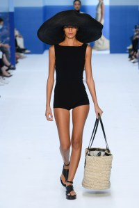 Max Mara RTW Spring 2023