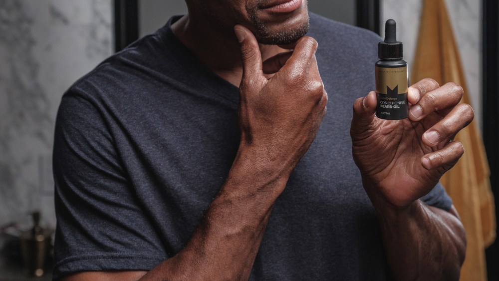 Michael Strahan grooming