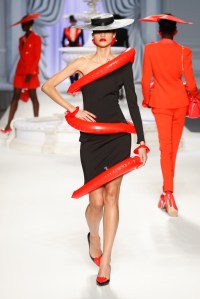 Moschino RTW Spring 2023