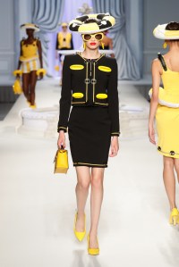 Moschino RTW Spring 2023