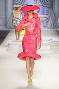 Moschino RTW Spring 2023