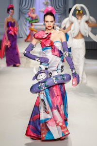 Moschino RTW Spring 2023