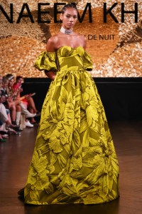 Naeem Khan RTW Spring 2023