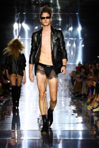 Tom Ford RTW Spring 2023