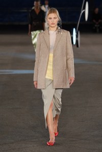 Tory Burch RTW Spring 2023