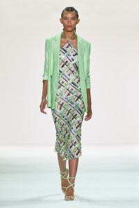 Veronica Beard RTW Spring 2023